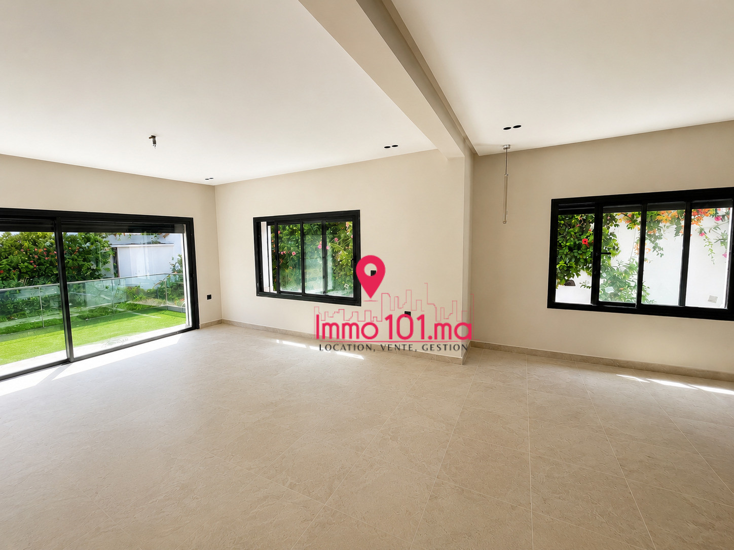 Location villa à Hay Riad SILVV2130